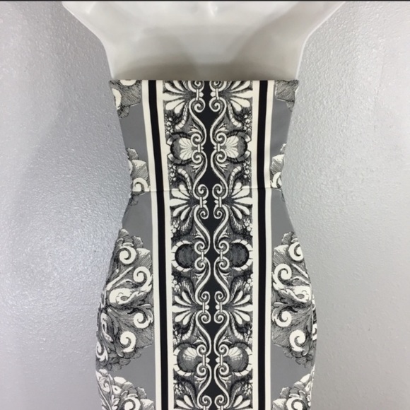 Express damas scroll print tube strapless dress - Picture 7 of 8